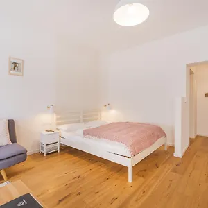 La Perla Vintage-apartments , Vienna Austria