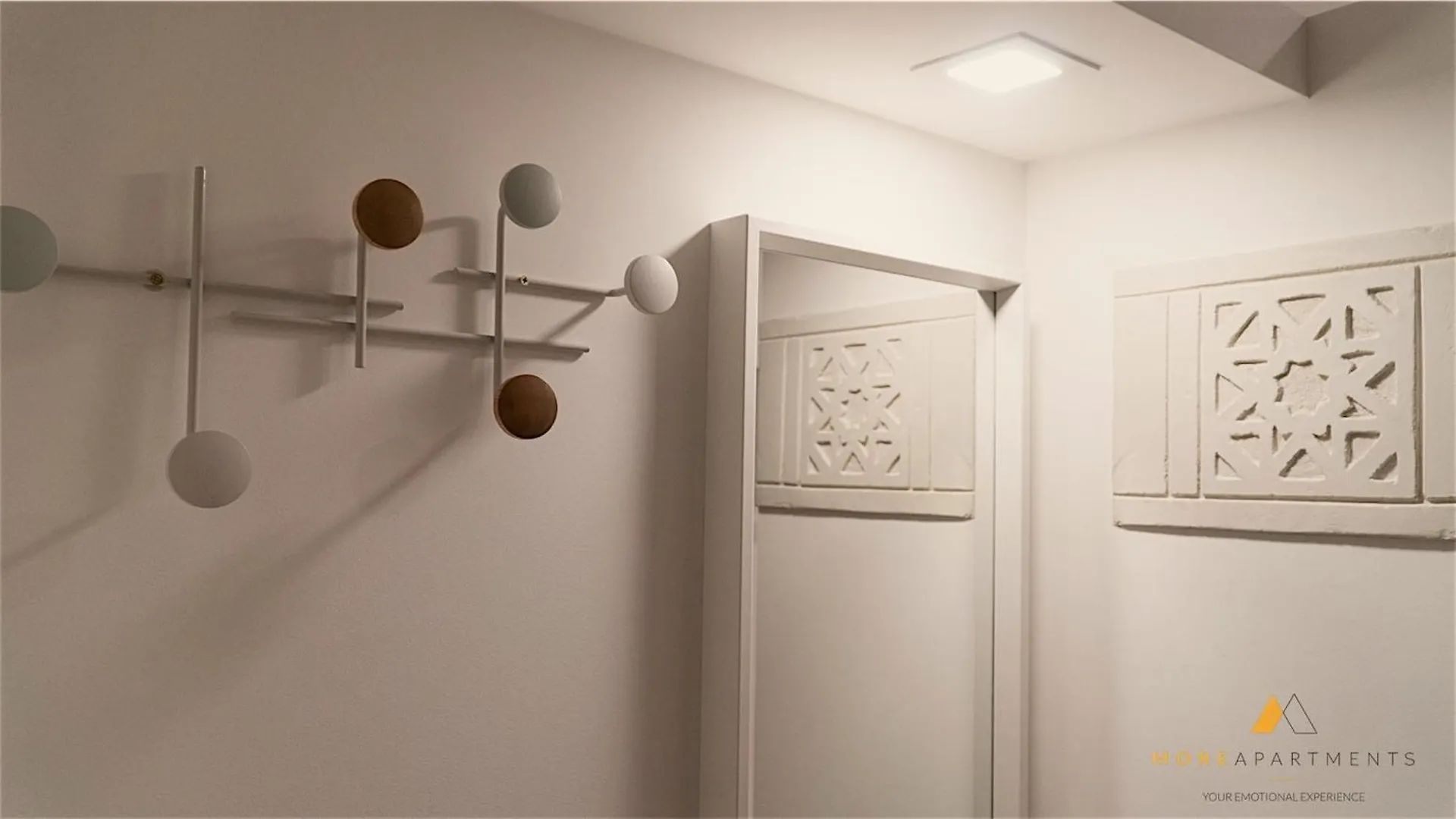 More Apartments Il Ferrarese バーリ